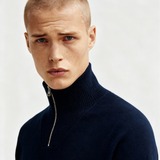 Navy half-zip strik i lambswool fra Tonsure