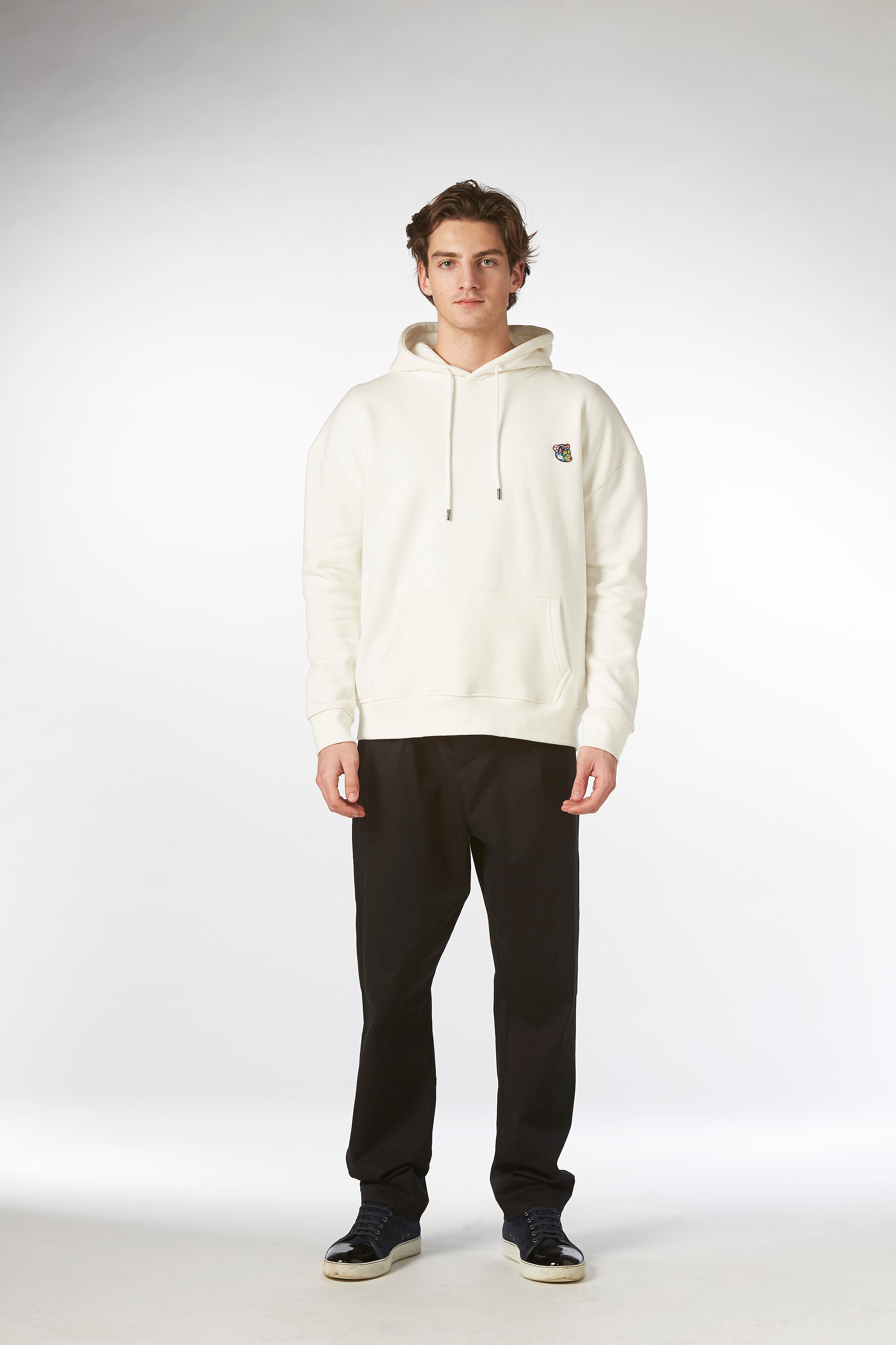 Teddy premium hoodie off white  front Tonsure. Hoodie til mænd. Trends 2026. Herremode 2026