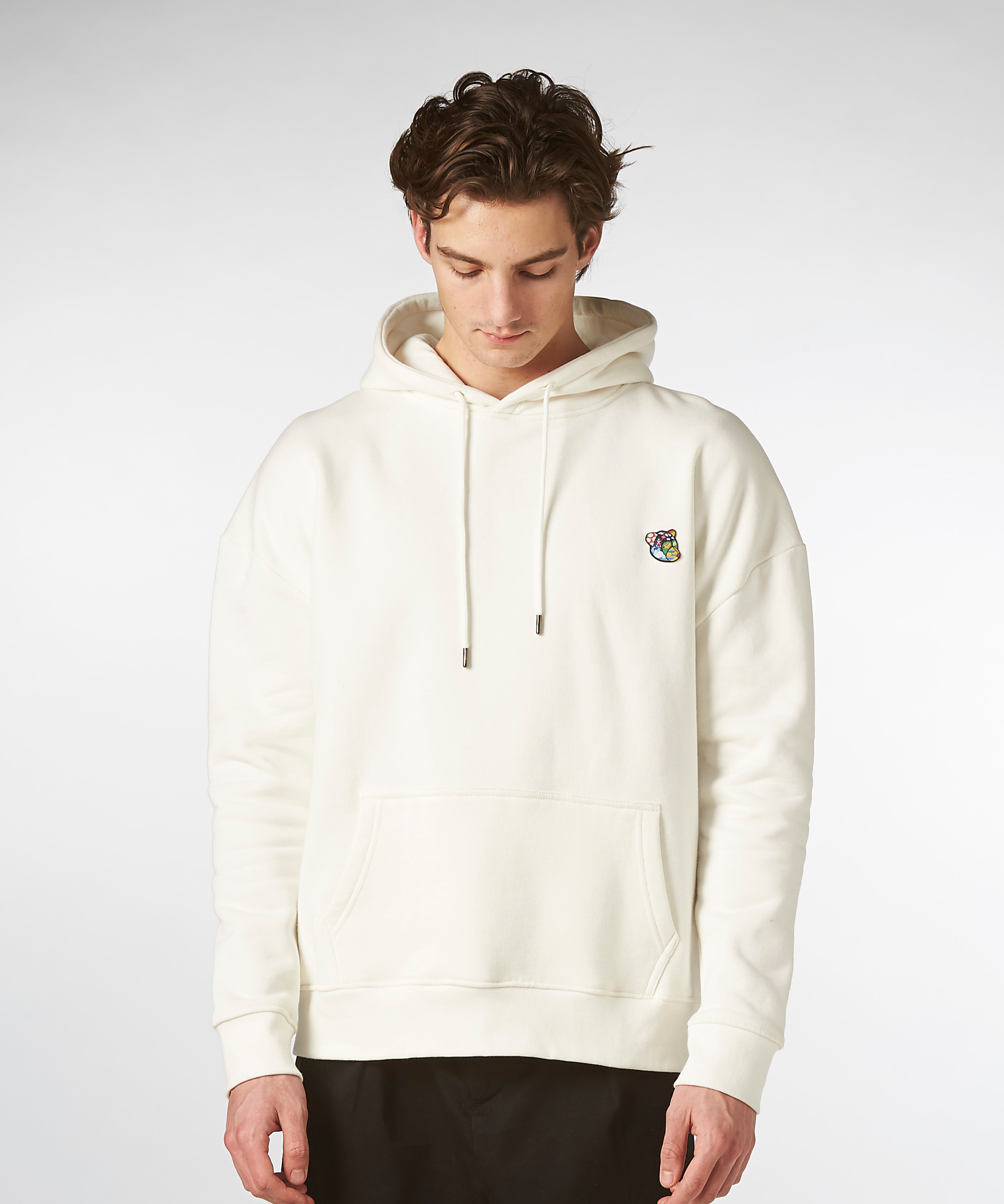Hoodie til mænd. Off white hoodie til mænd fra Tonsure. Herremode