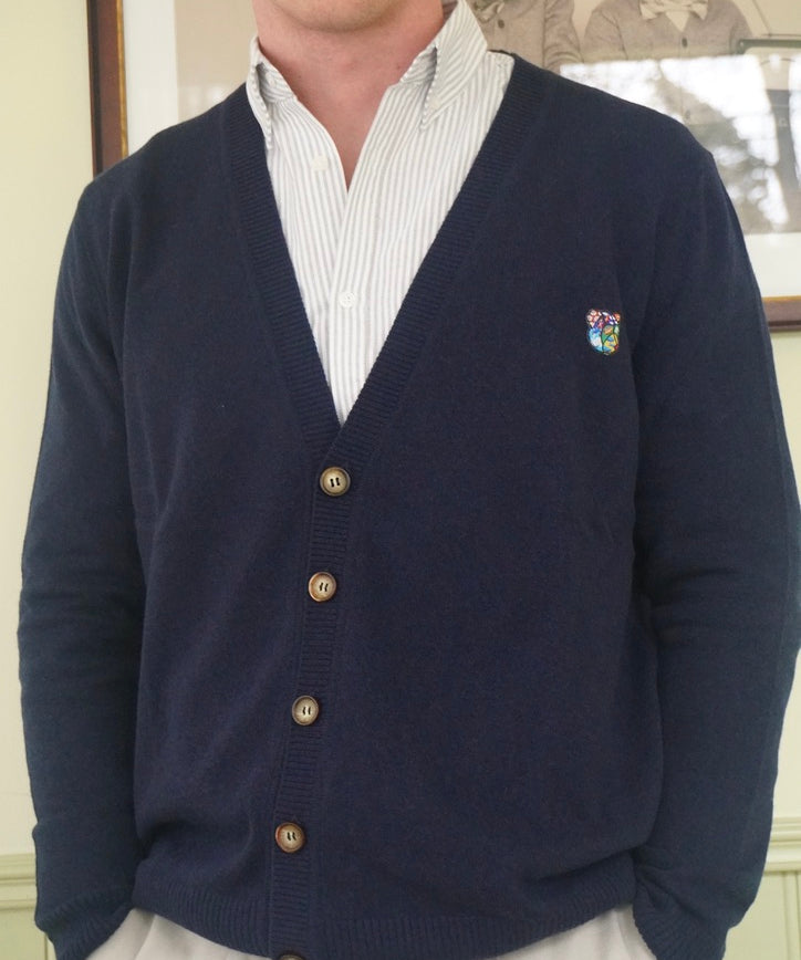 Lambswool cardigan fra Tonsure. Strik til mænd