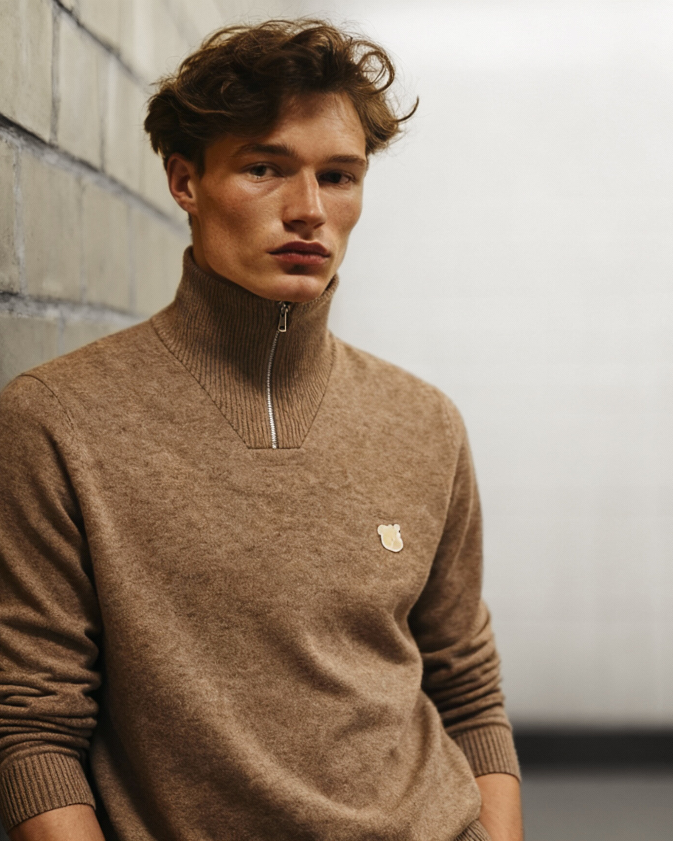 Theo lambswool half-zip strik til mænd